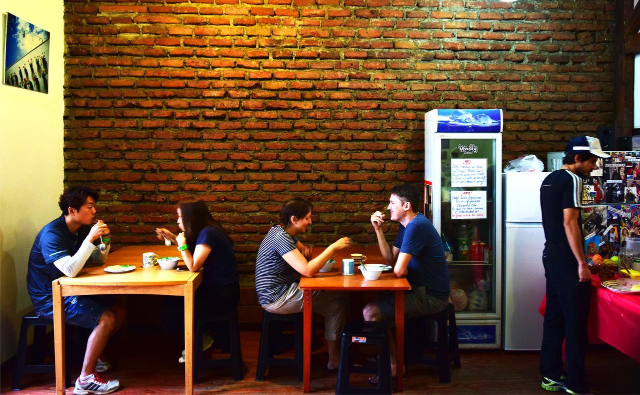 Santiago Backpackers Hostel Buitenkant foto